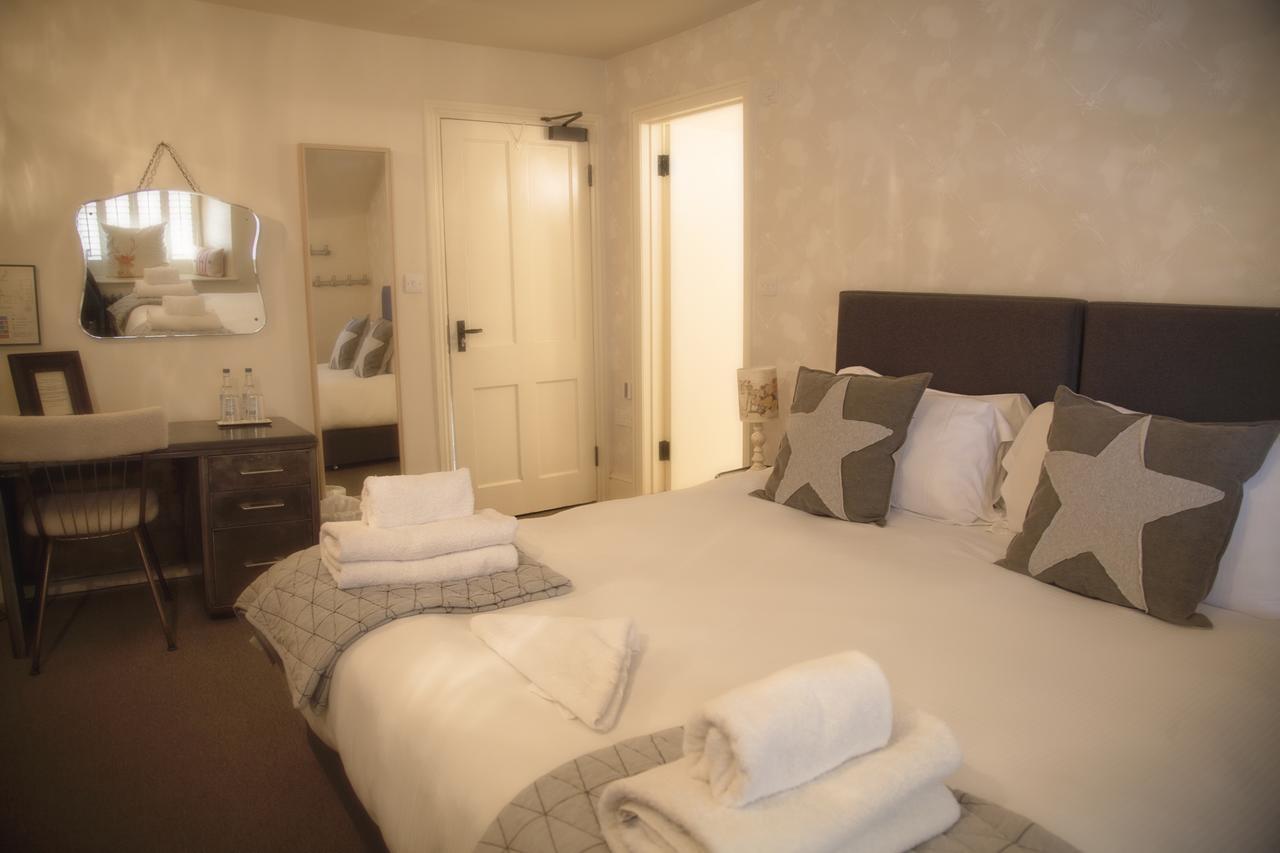 The White Hart Hotel Somerton  Ngoại thất bức ảnh